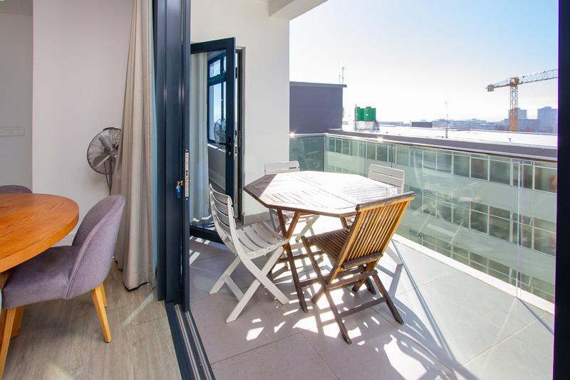 2 Bedroom Property for Sale in Sea Point Western Cape